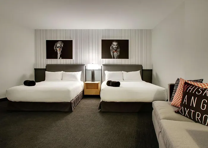 The Rose Chicago, Tapestry Collection By Hilton Rosemont