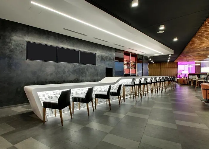 The Rose Chicago, Tapestry Collection By Hilton 4* Rosemont