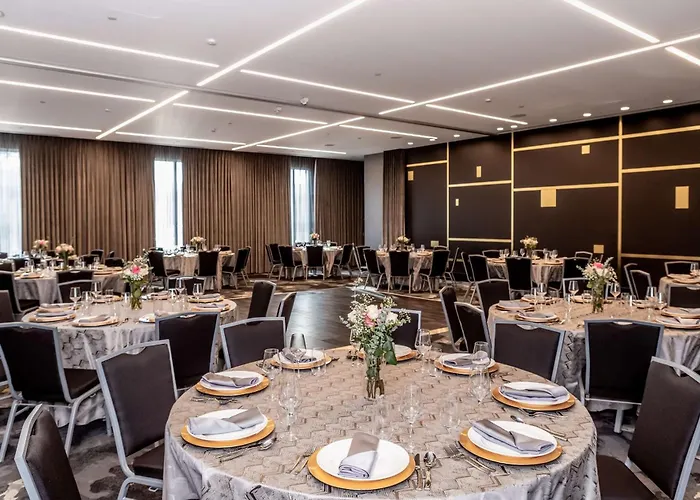 Hotel The Rose Chicago, Tapestry Collection By Hilton 4*