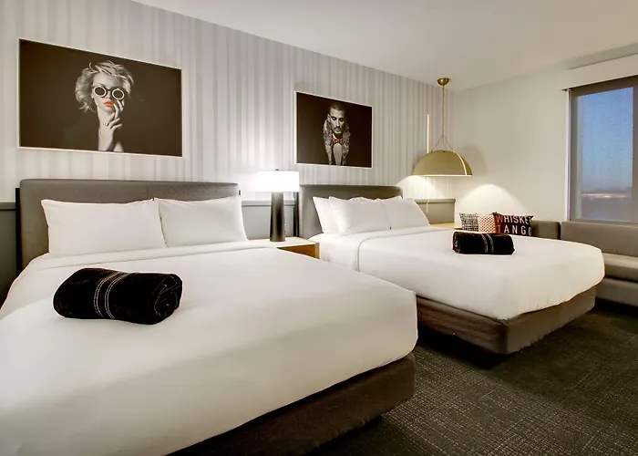Hotel The Rose Chicago, Tapestry Collection By Hilton