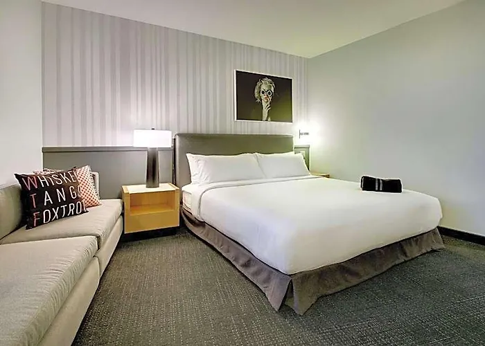 Hotel The Rose Chicago, Tapestry Collection By Hilton