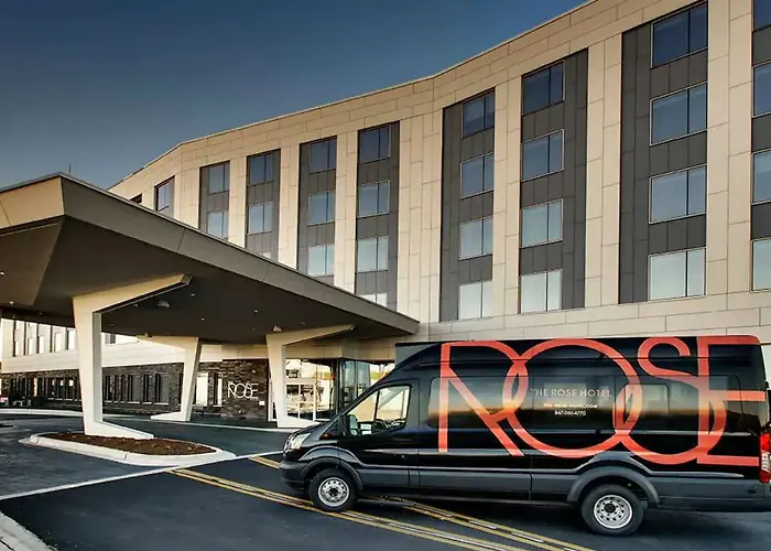 The Rose Chicago, Tapestry Collection By Hilton Rosemont